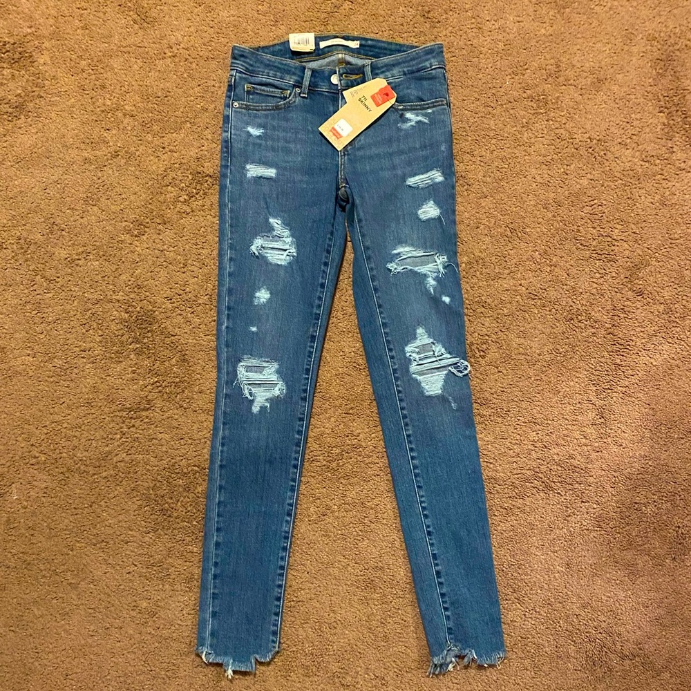 Levi’s 711 skinny jeans